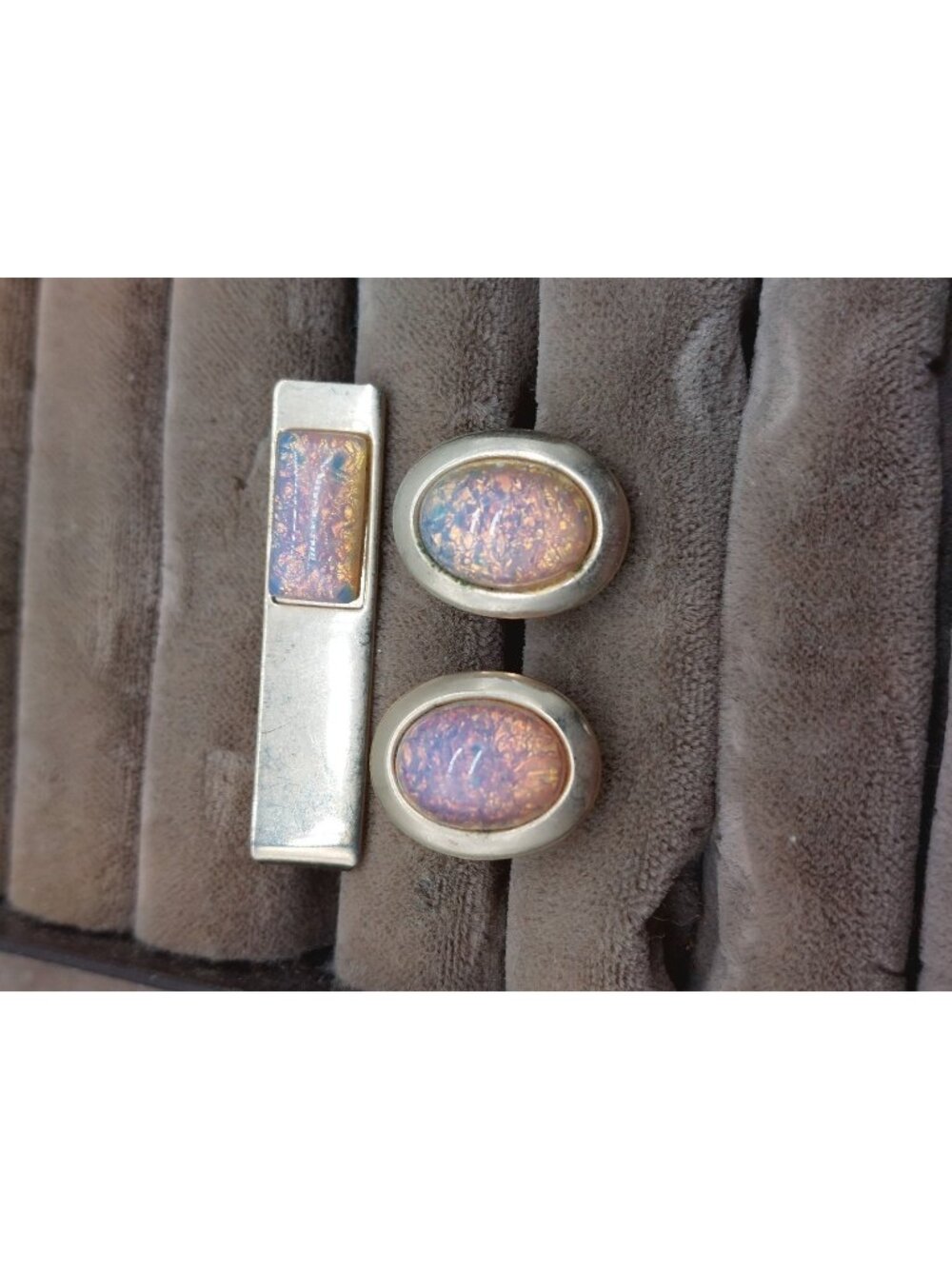 Mens Cufflinks And Tie Clip Gold Tone Pink